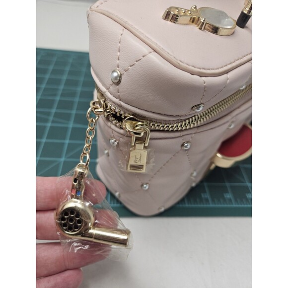 Betsey Johnson Kitsch Mirror Mirror Vanity Crossbody Bag in Blush Pink - Picture 5 of 13